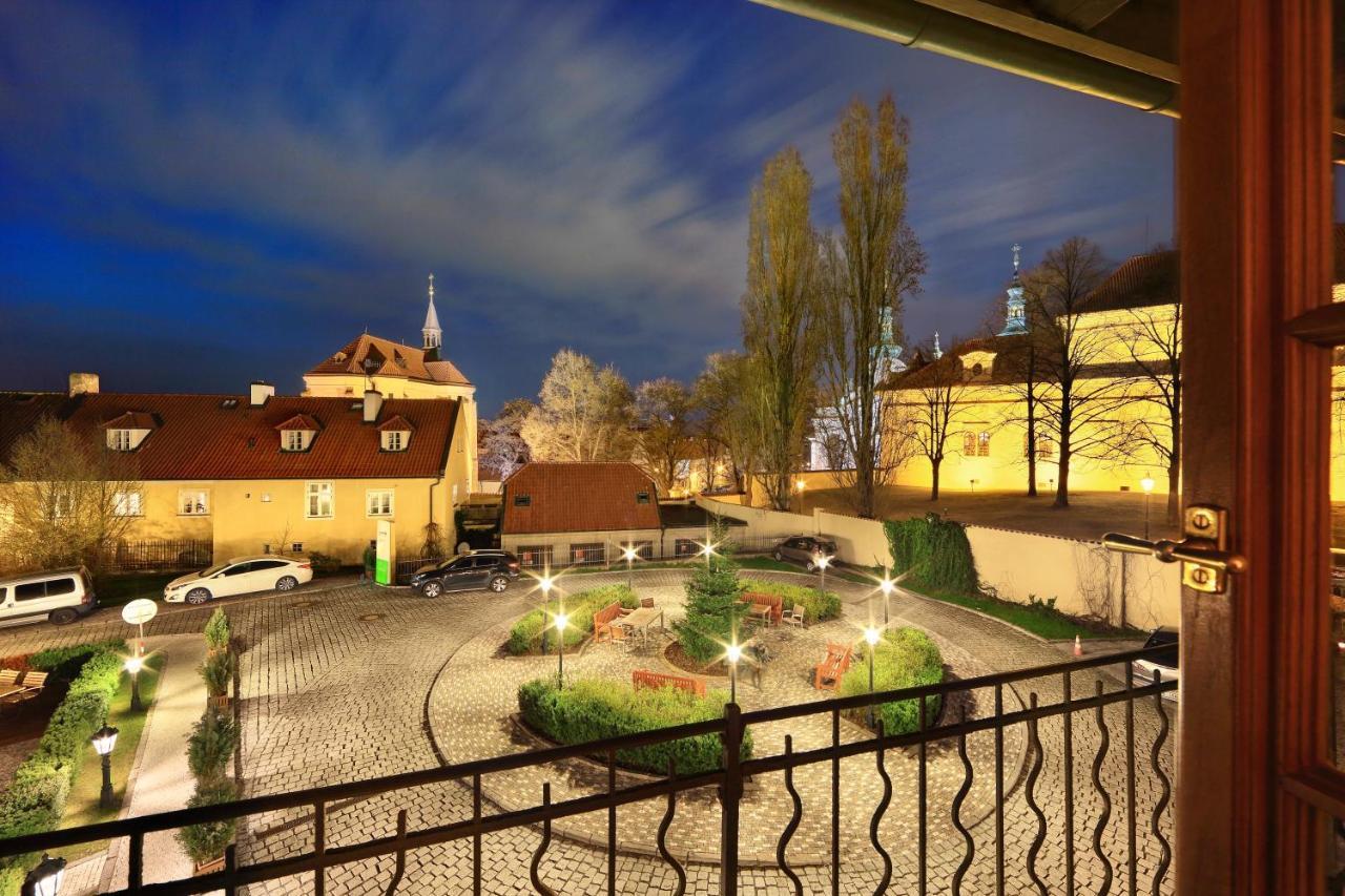 Lindner Hotel Prague Castle, Part Of Jdv By Hyatt Exterior photo